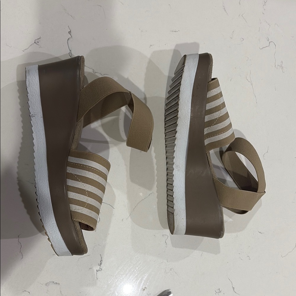 CHARLESTON SHOE CO. Tan and White Striped Sandals - Picture 5 of 8